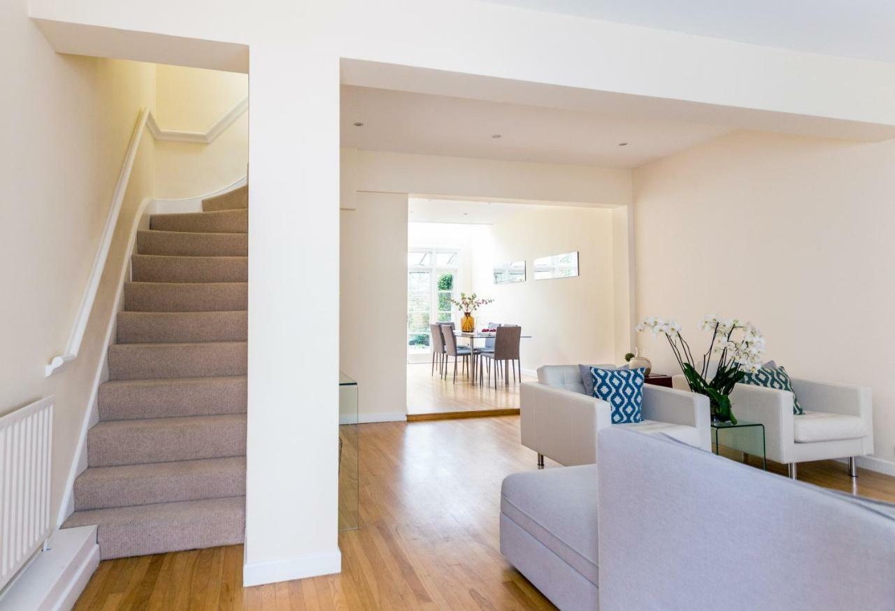 Ferienwohnung Logan Mews By Lime Street London Exterior foto